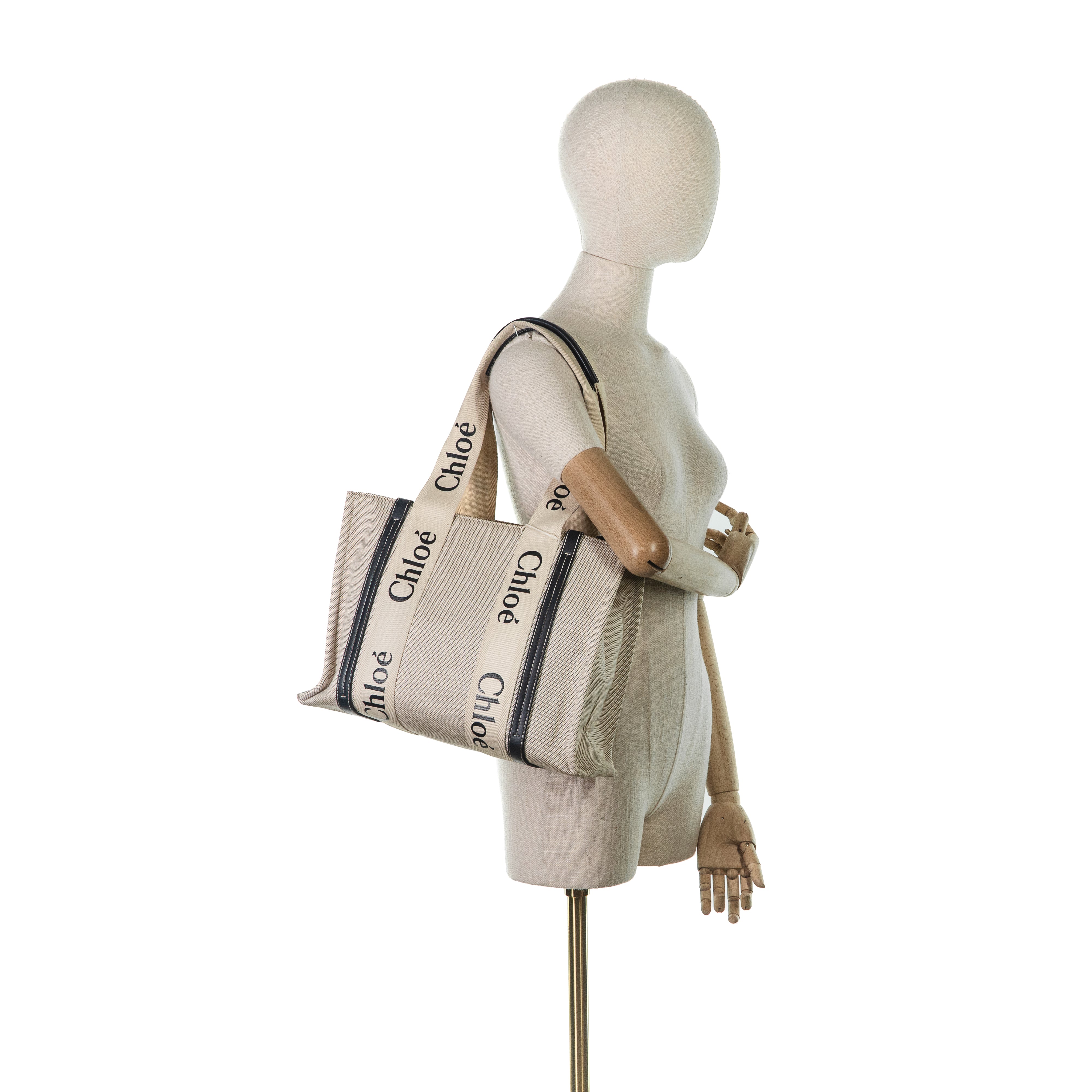 Woody Shopper