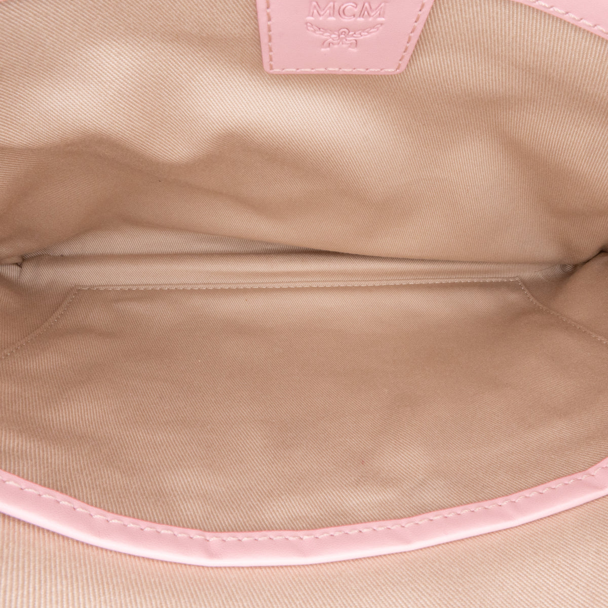 Pouch Aren