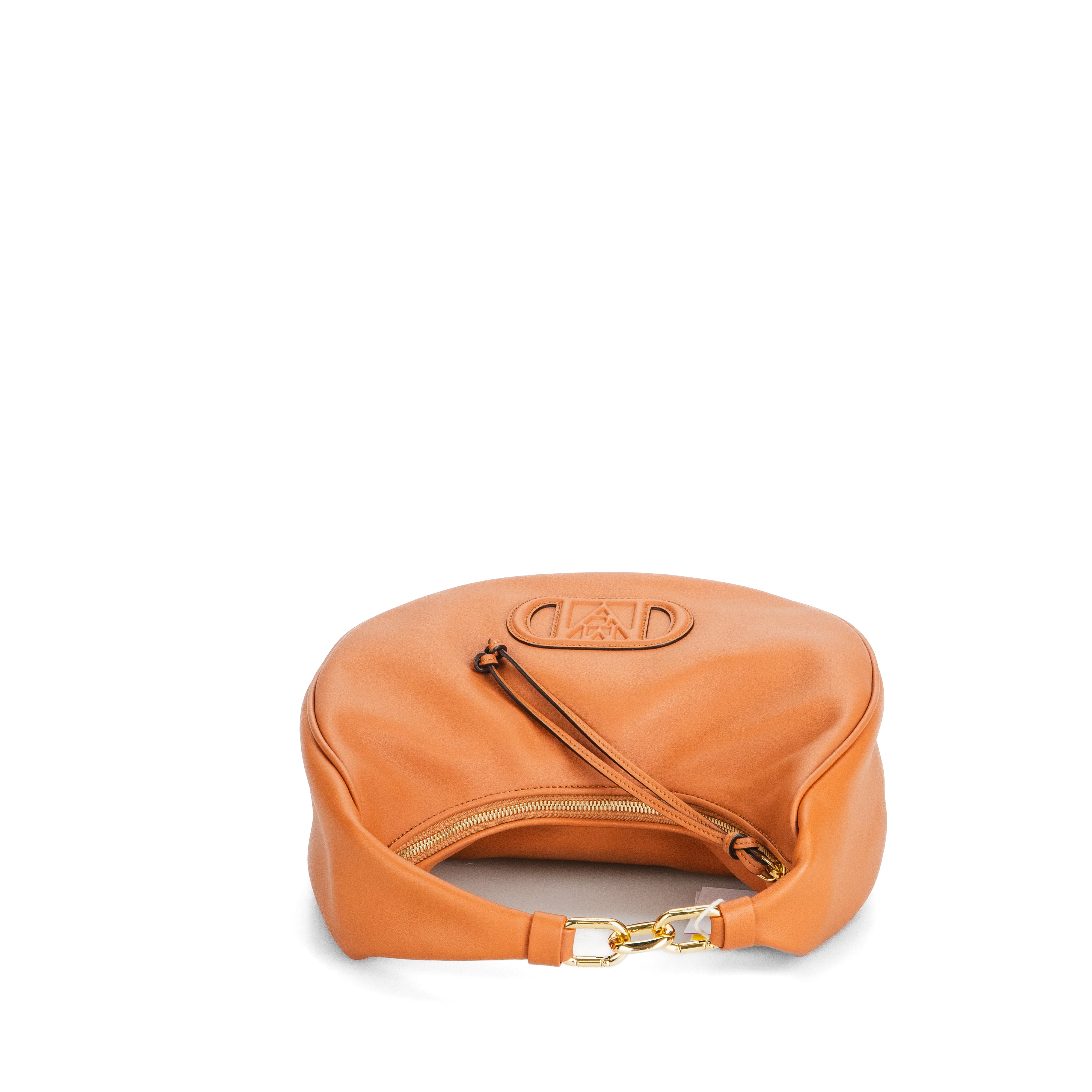 Travia Hobo
