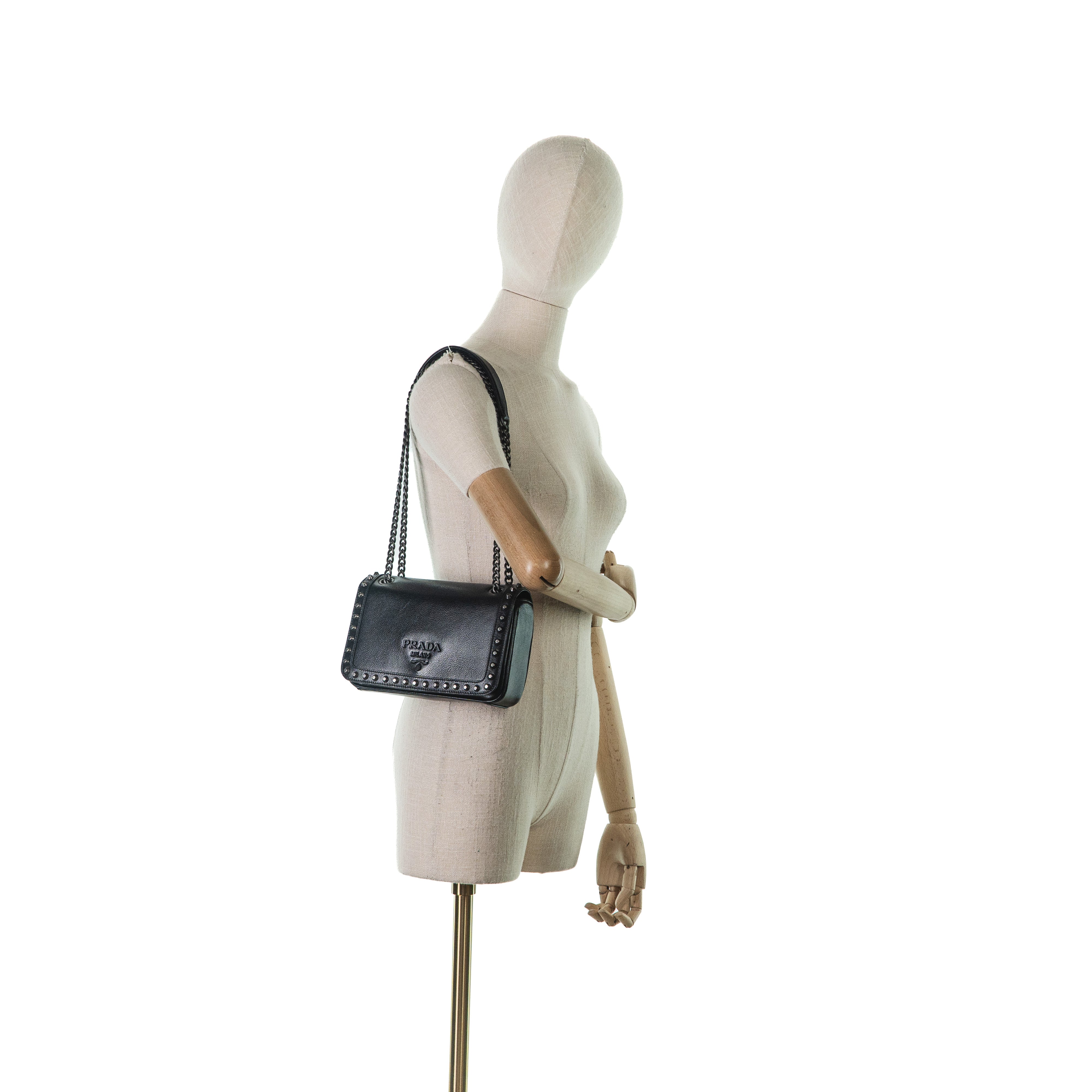 Pattina Glace Studded