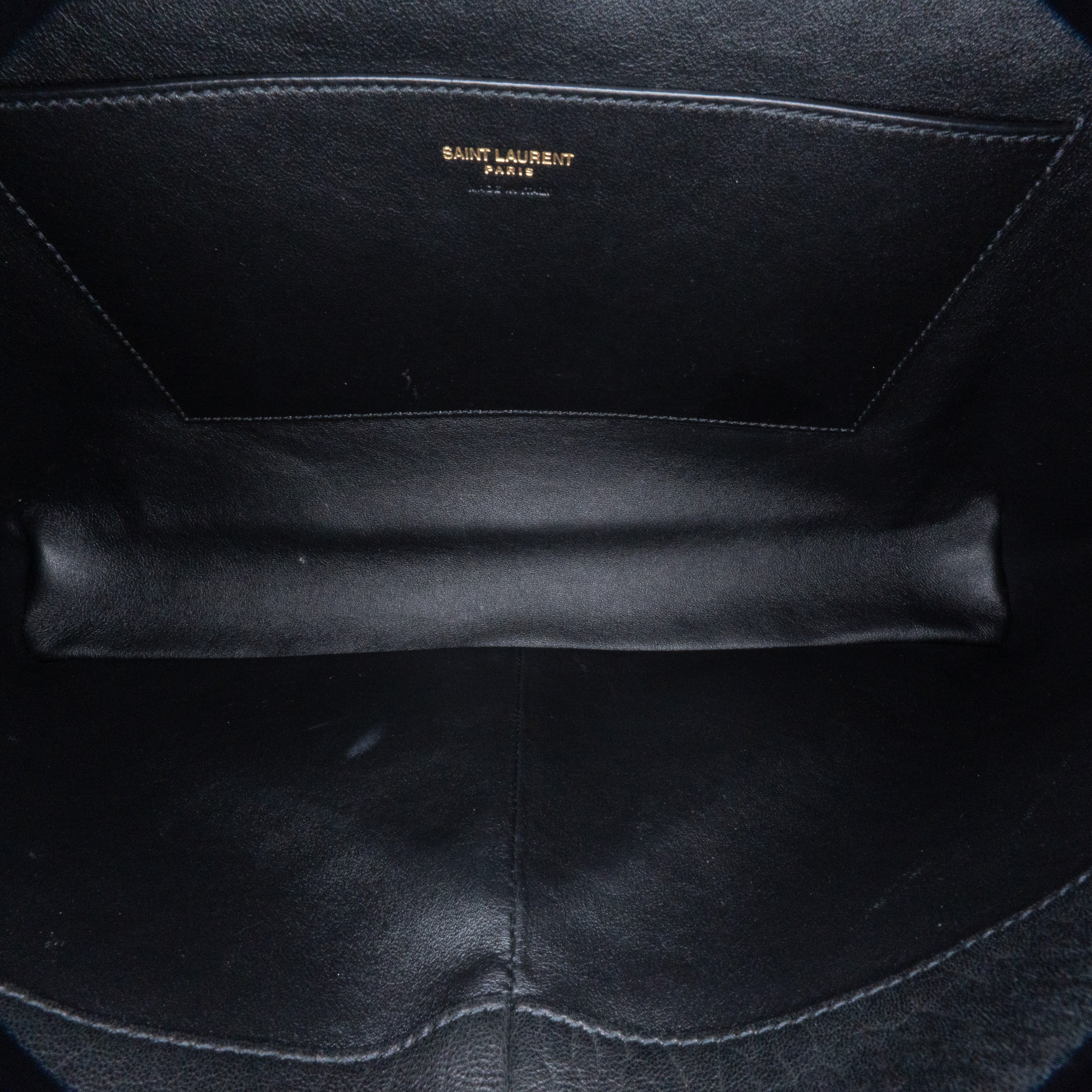 Cassandre Pouch