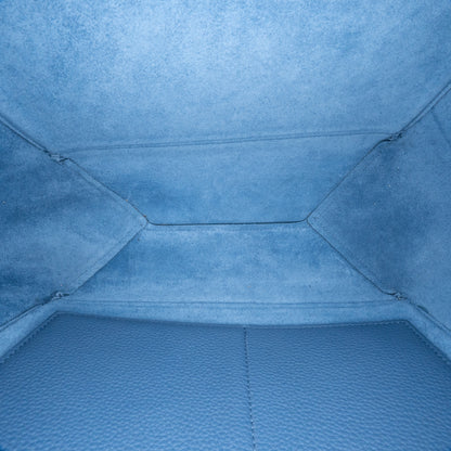 Trifold