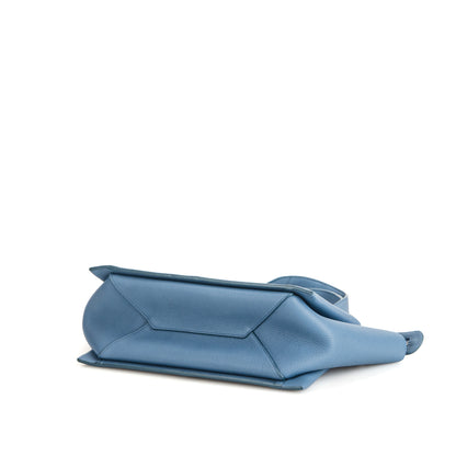 Trifold