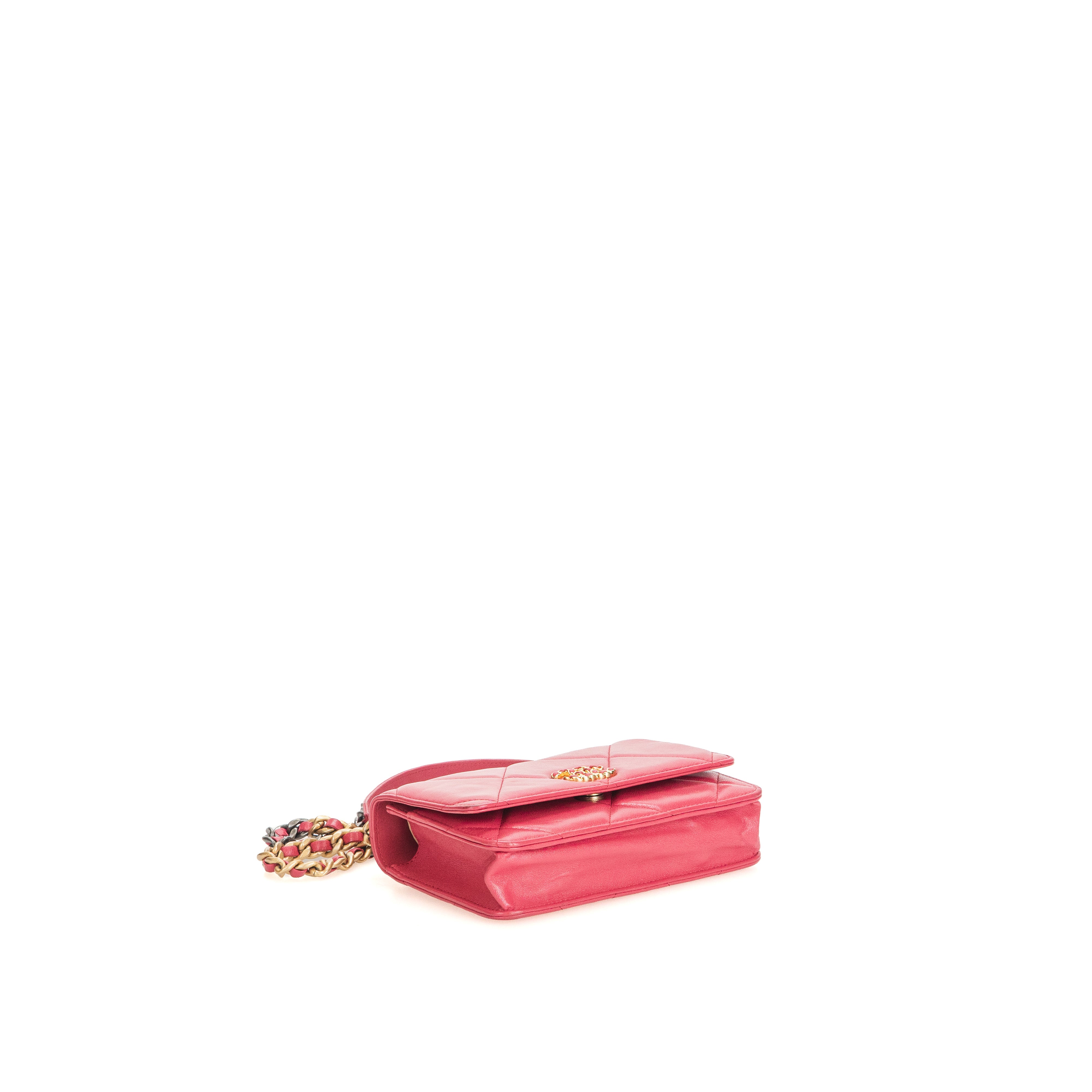 19 Wallet On Chain