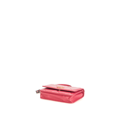 19 Wallet On Chain