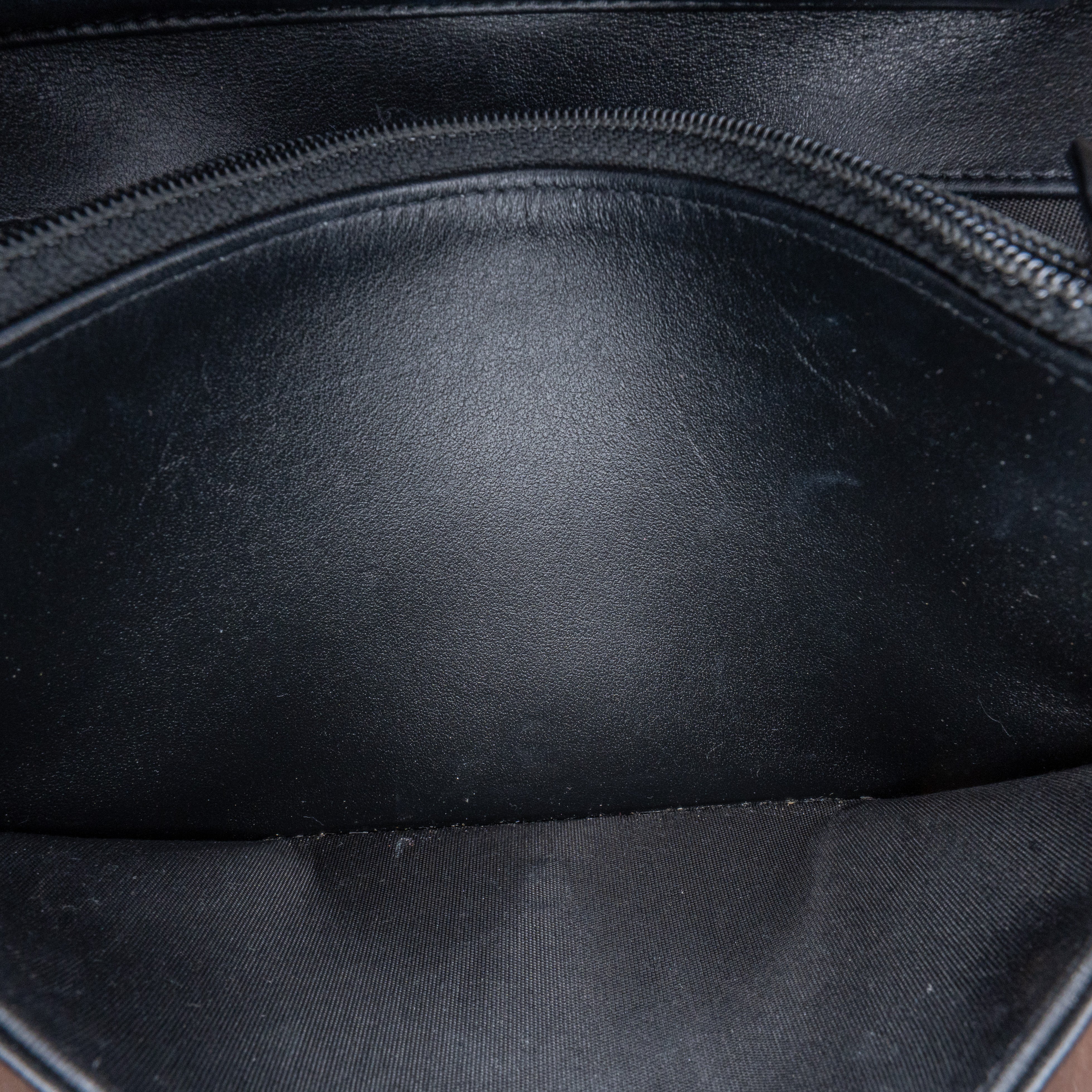 Boy Wallet on Chain