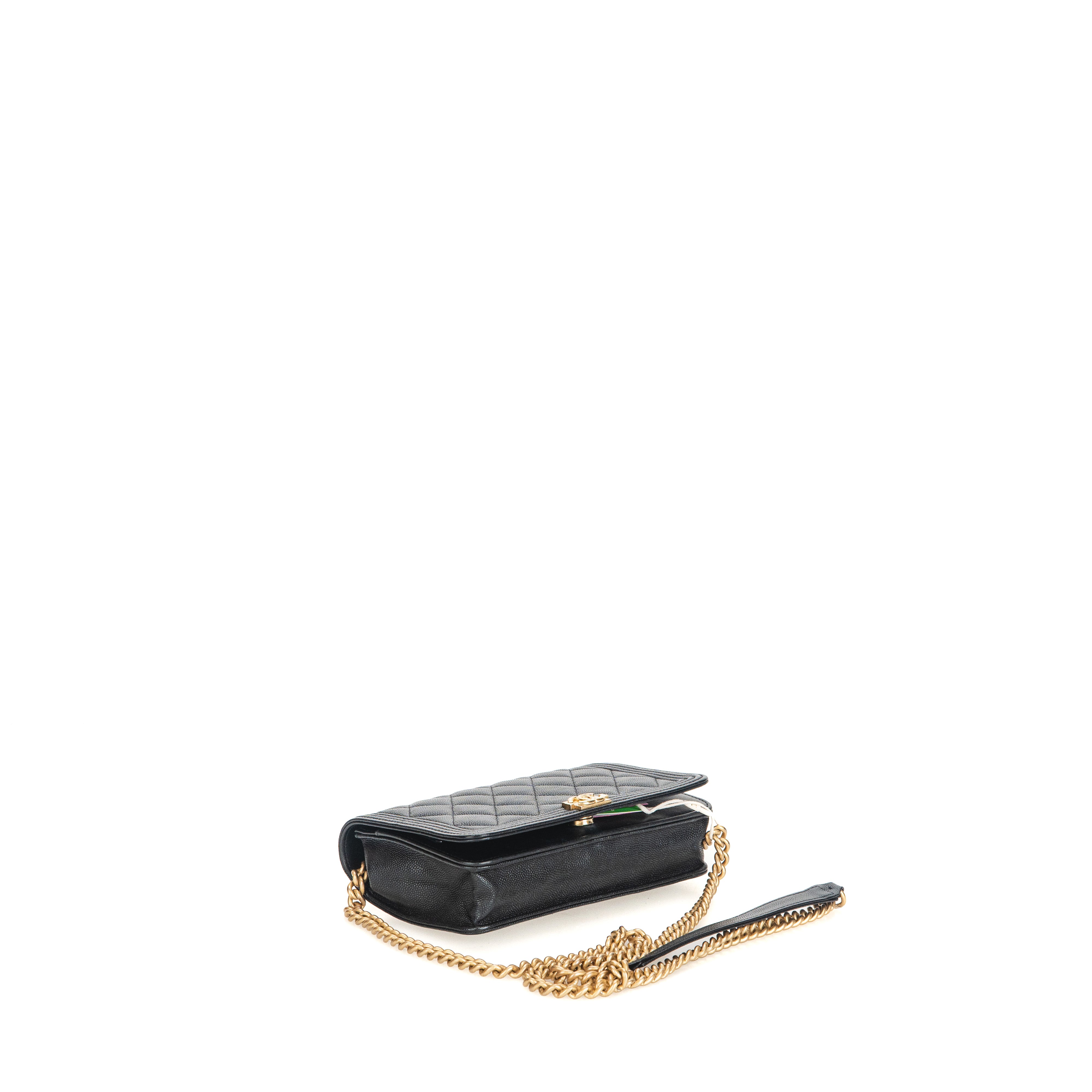 Boy Wallet on Chain
