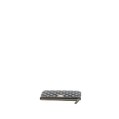 Pouch