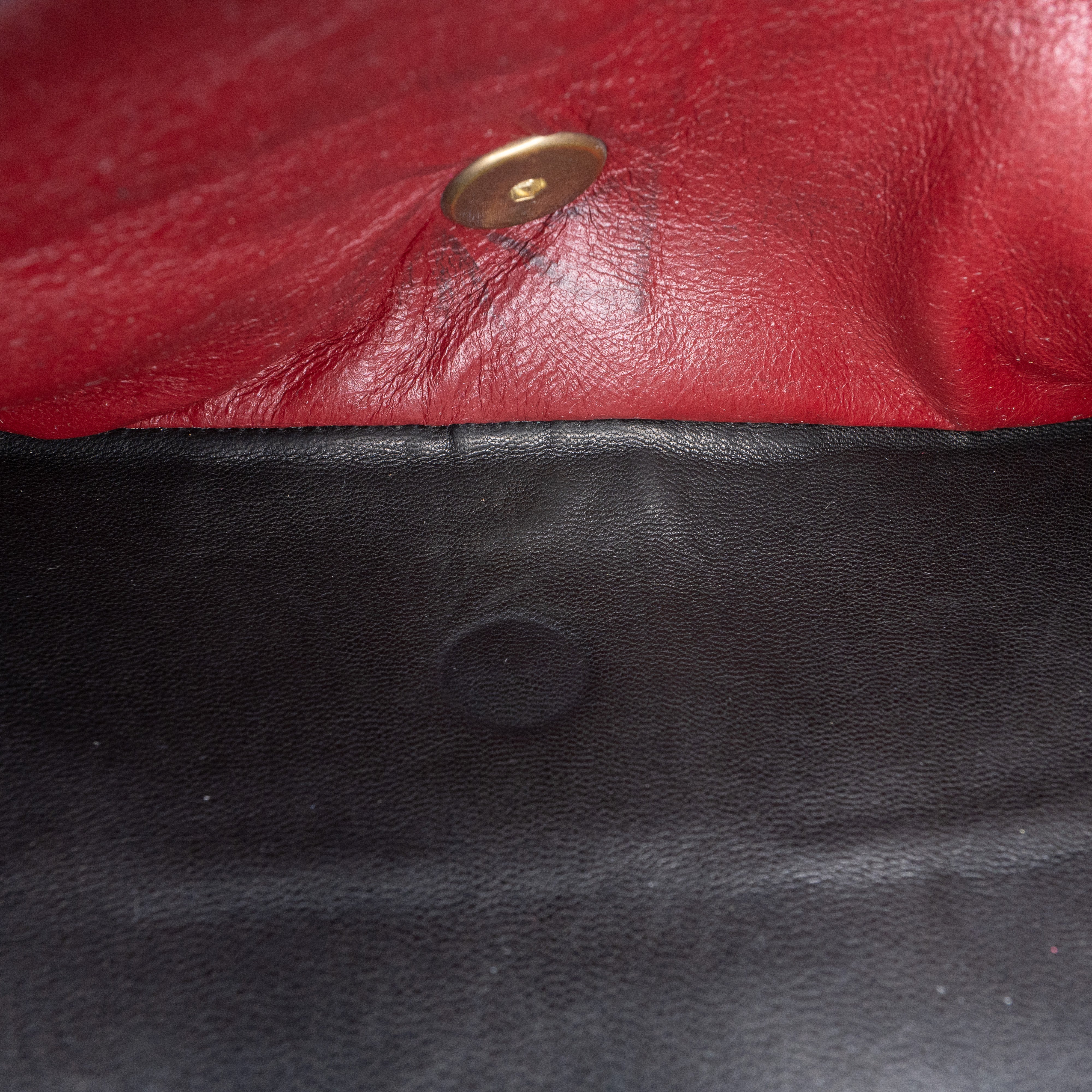 Classic Double Flap Medium