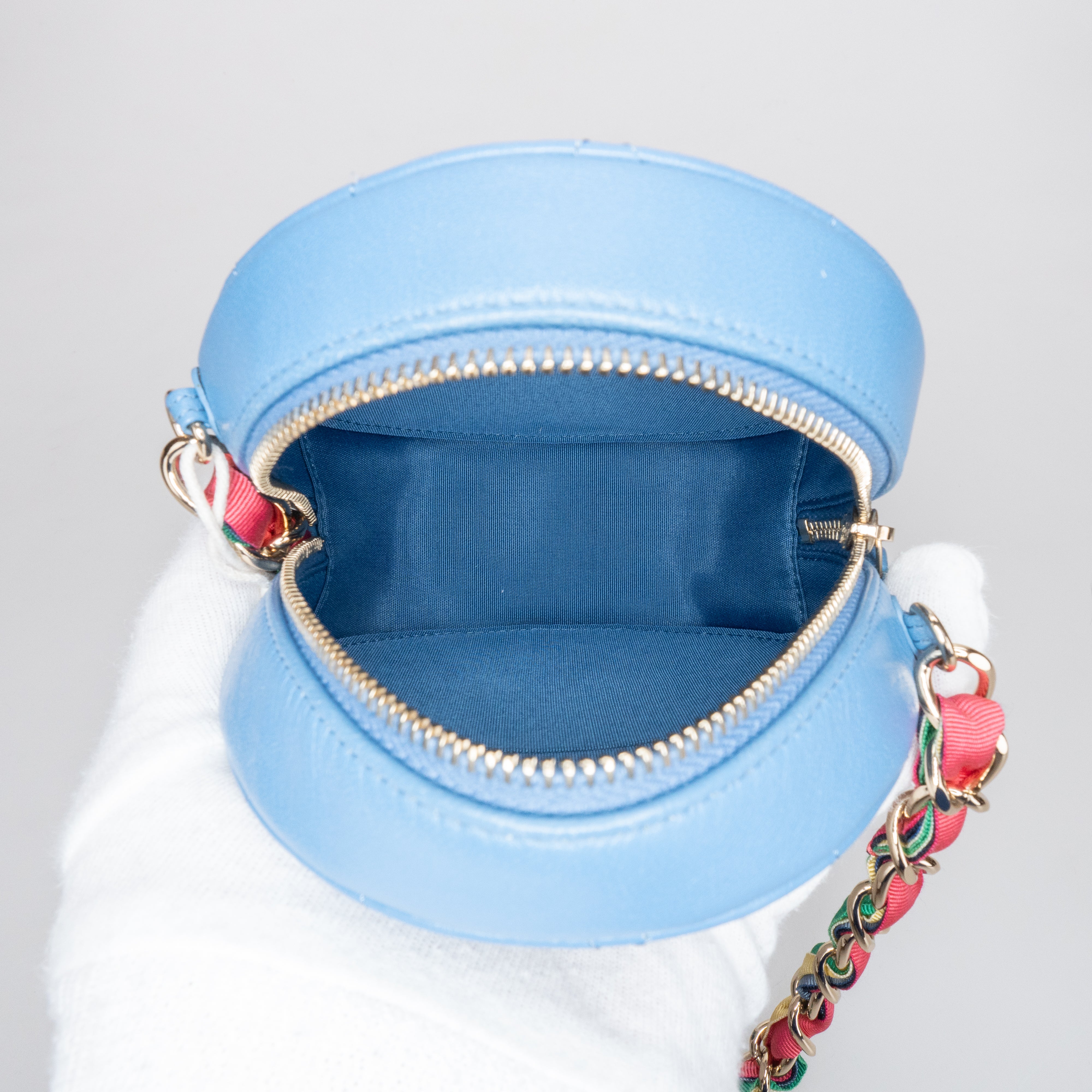 Round Wallet On Chain