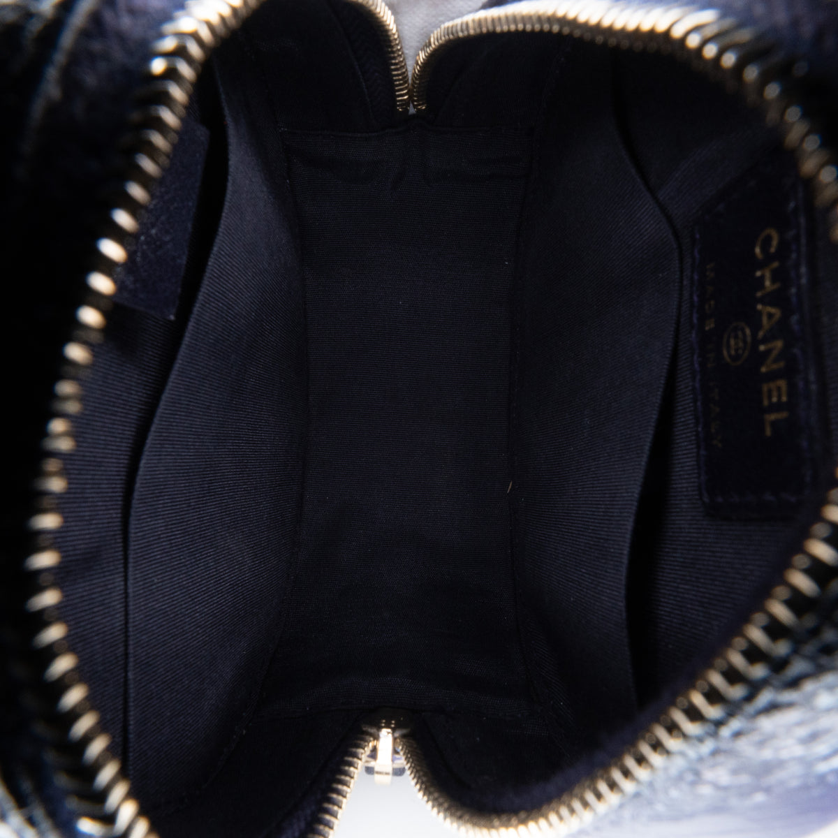 Round Crossbody