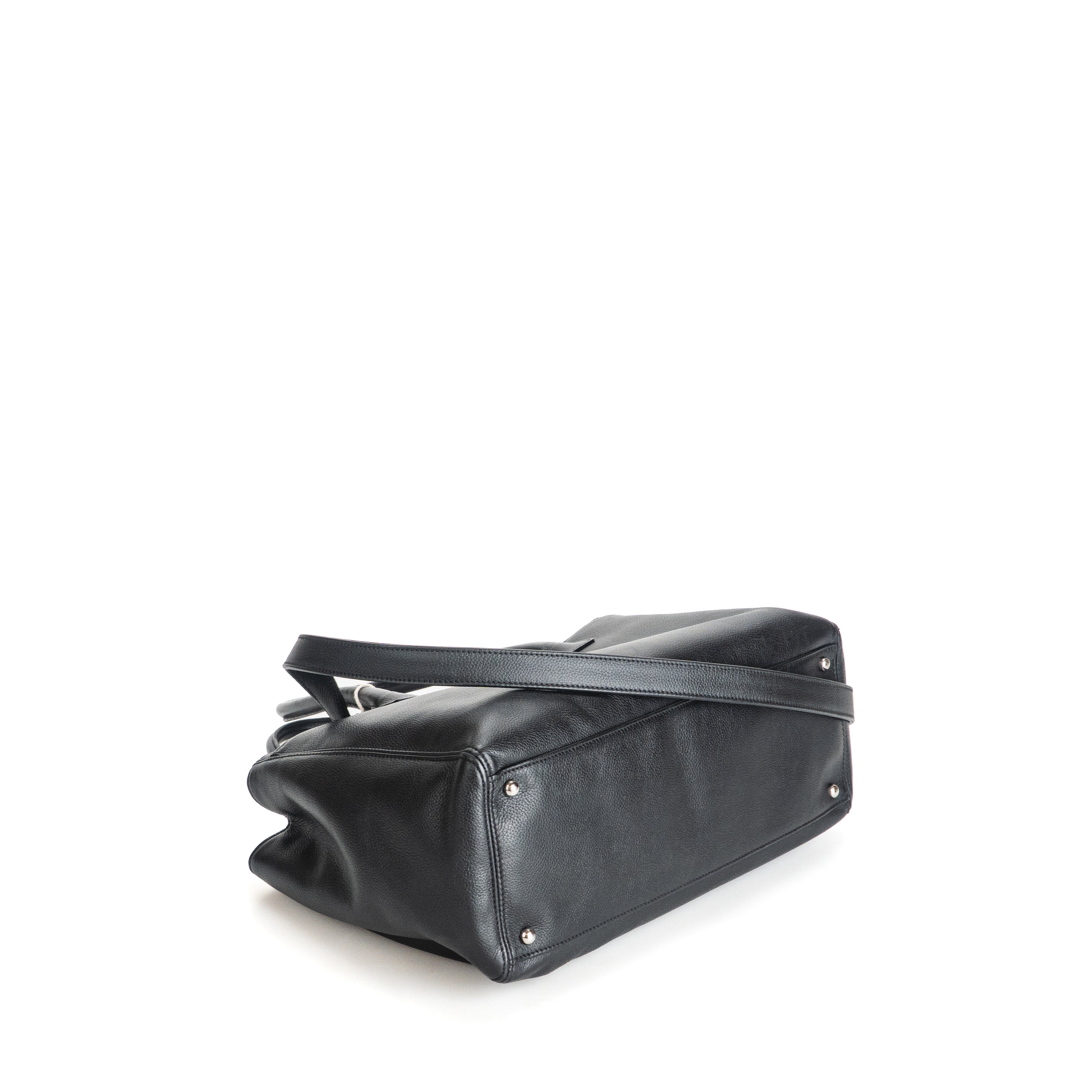 Executive Leder Shopper