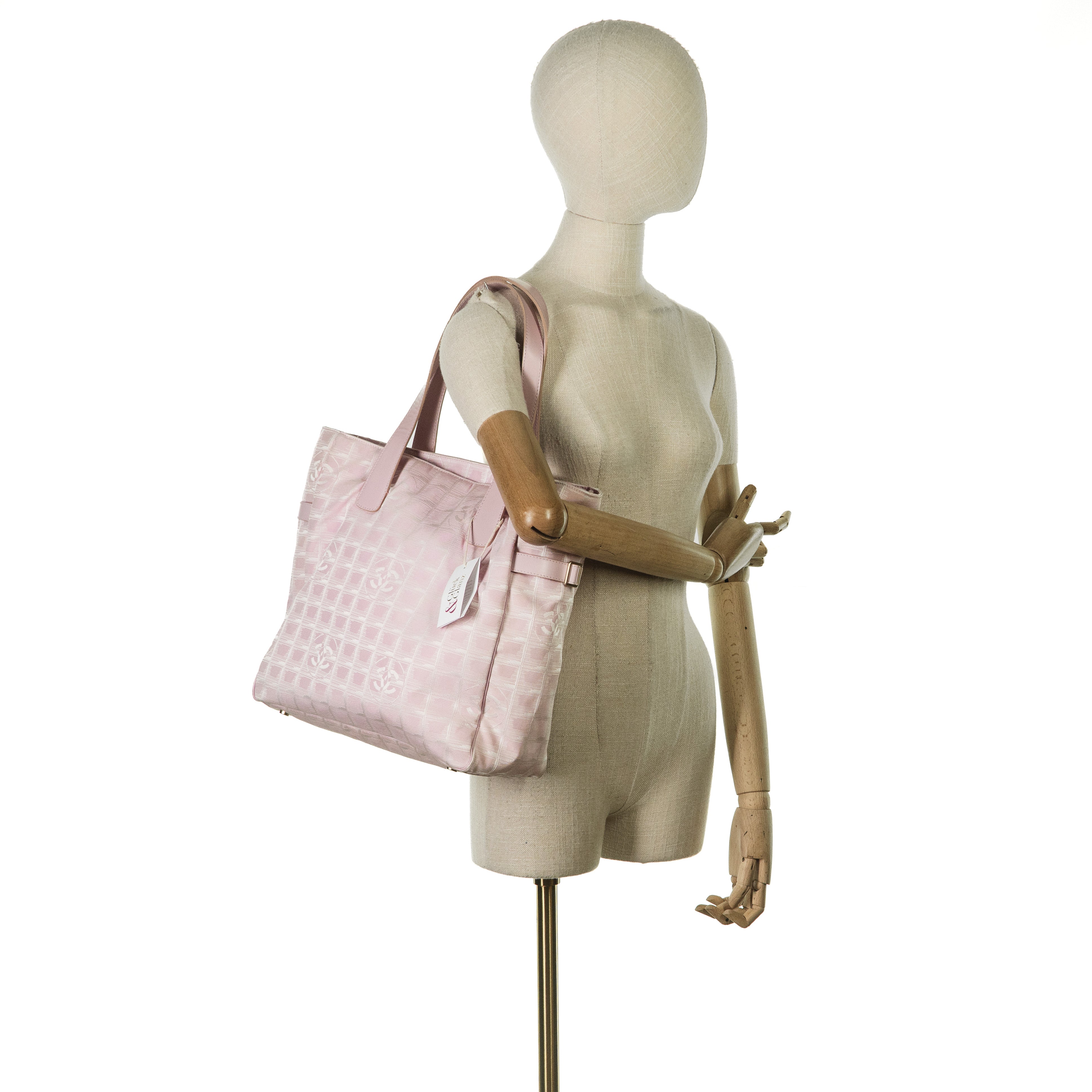 Travel Line Tote