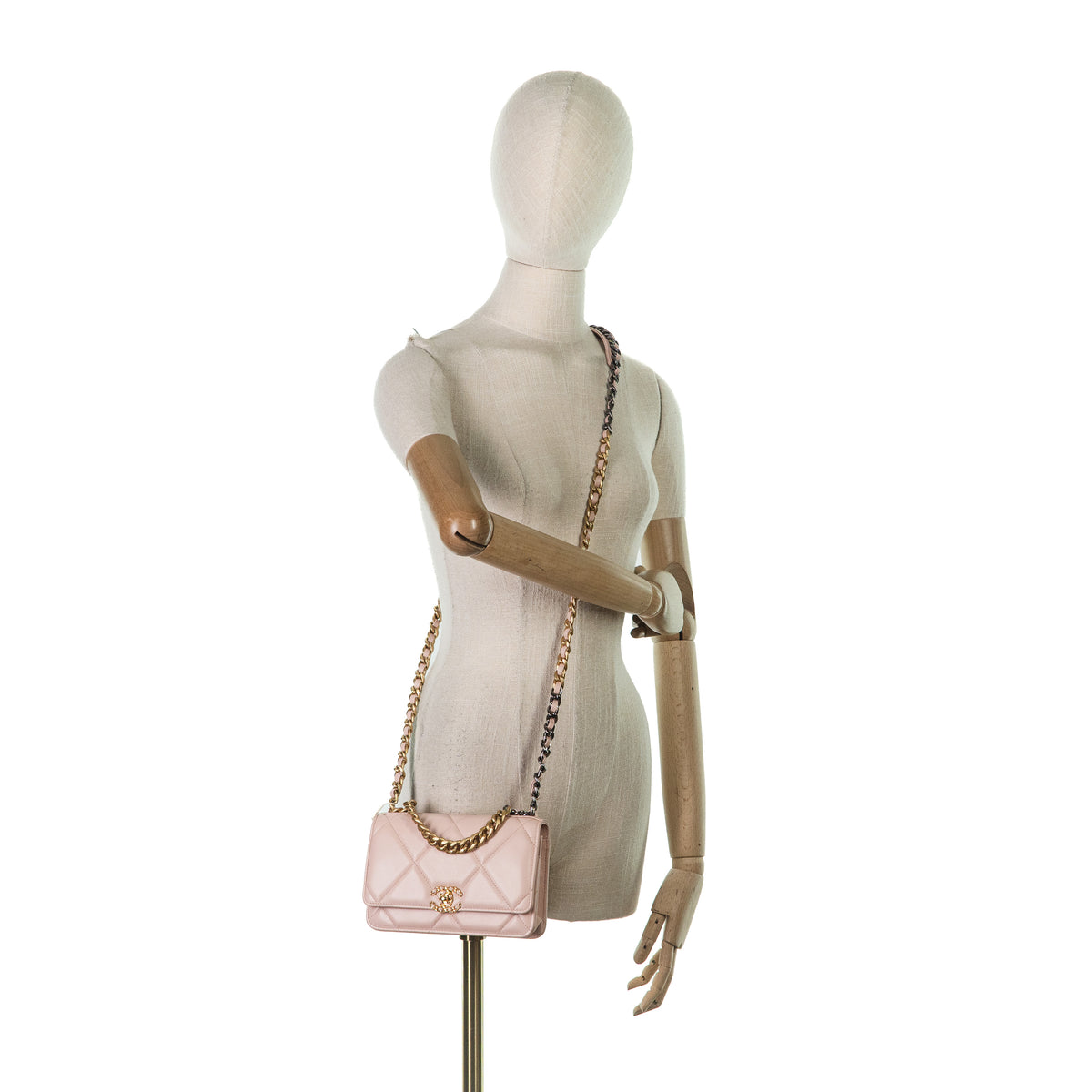 Wallet on Chain 19