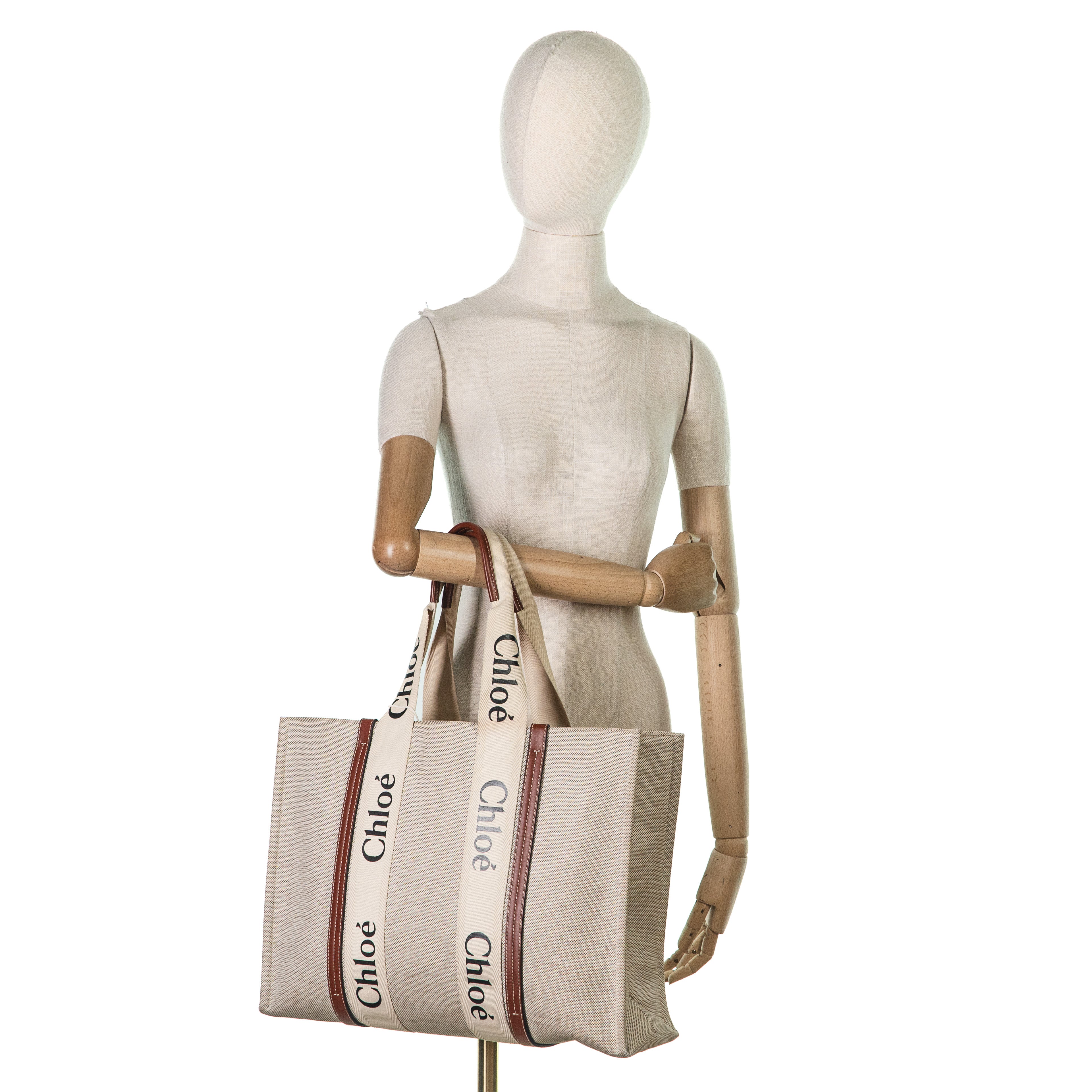 Woody Shopper