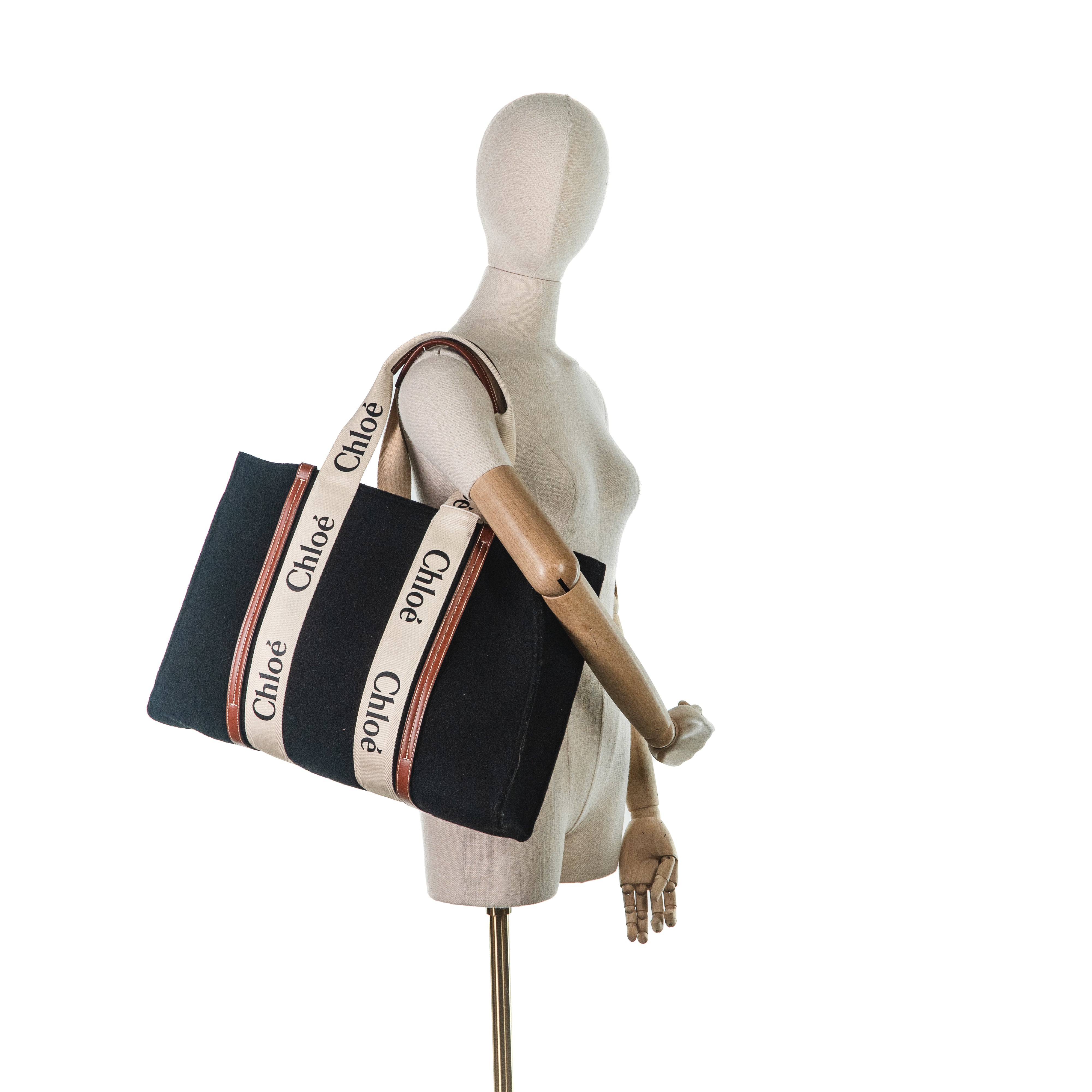 Woody Shopper