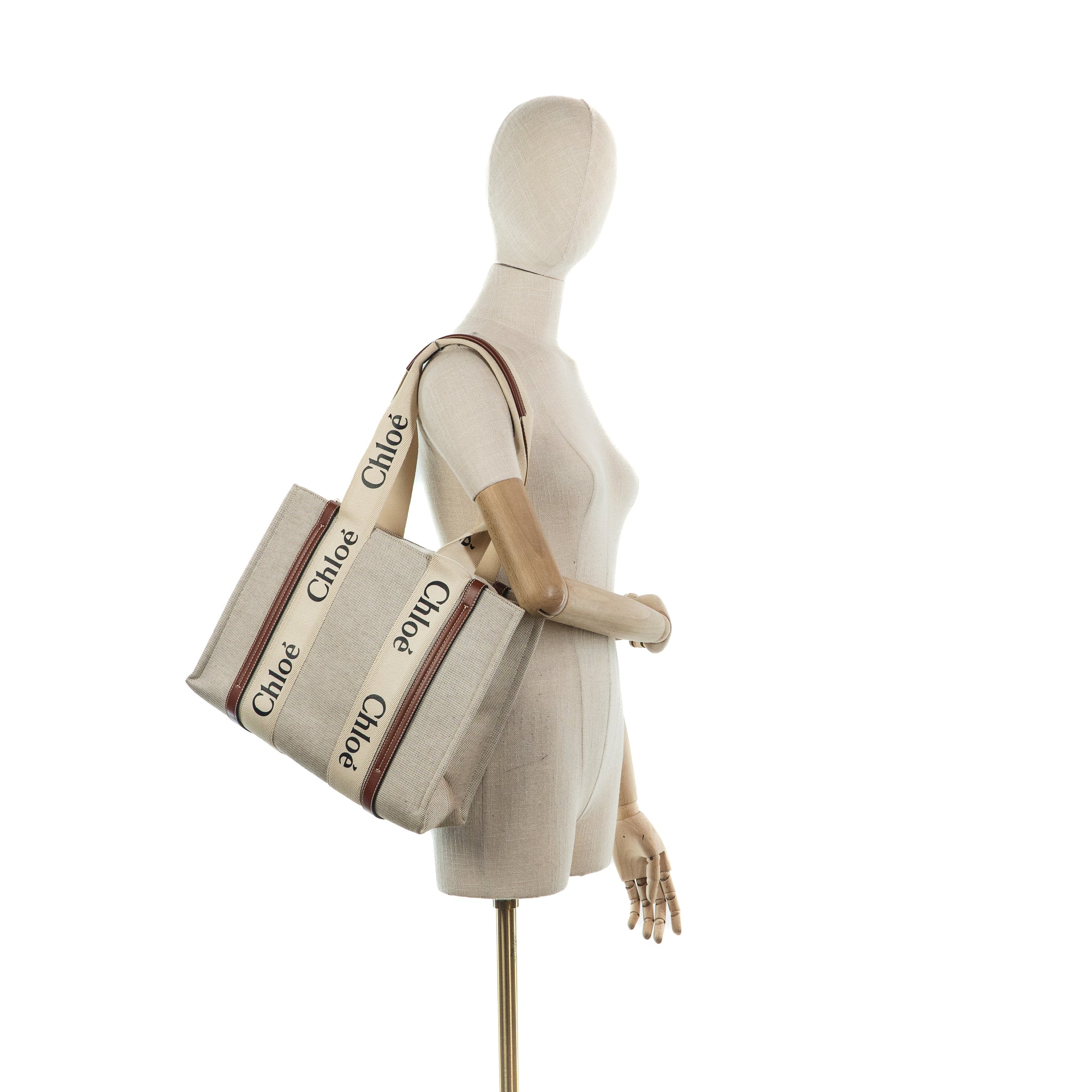 Woody Shopper