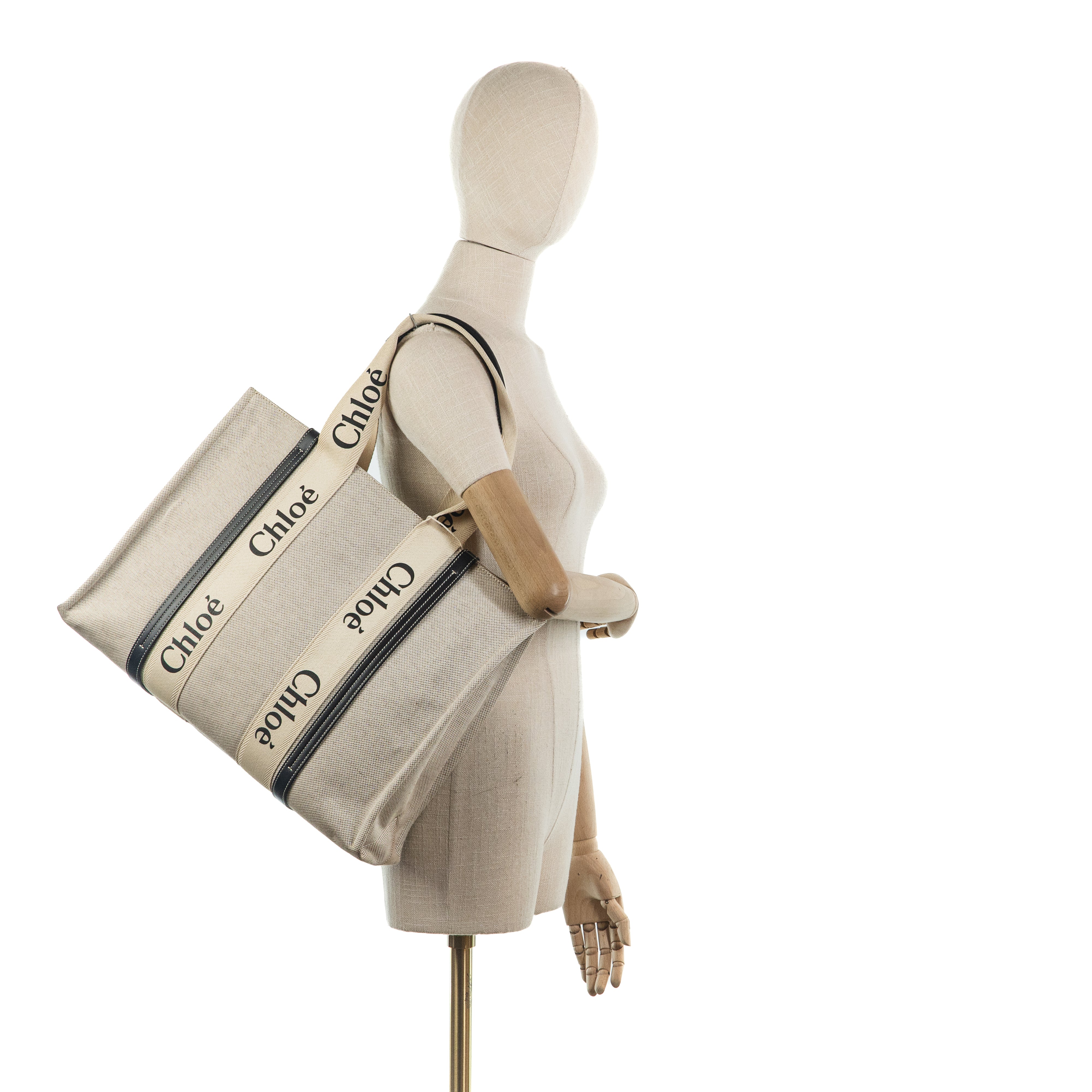 Woody Shopper