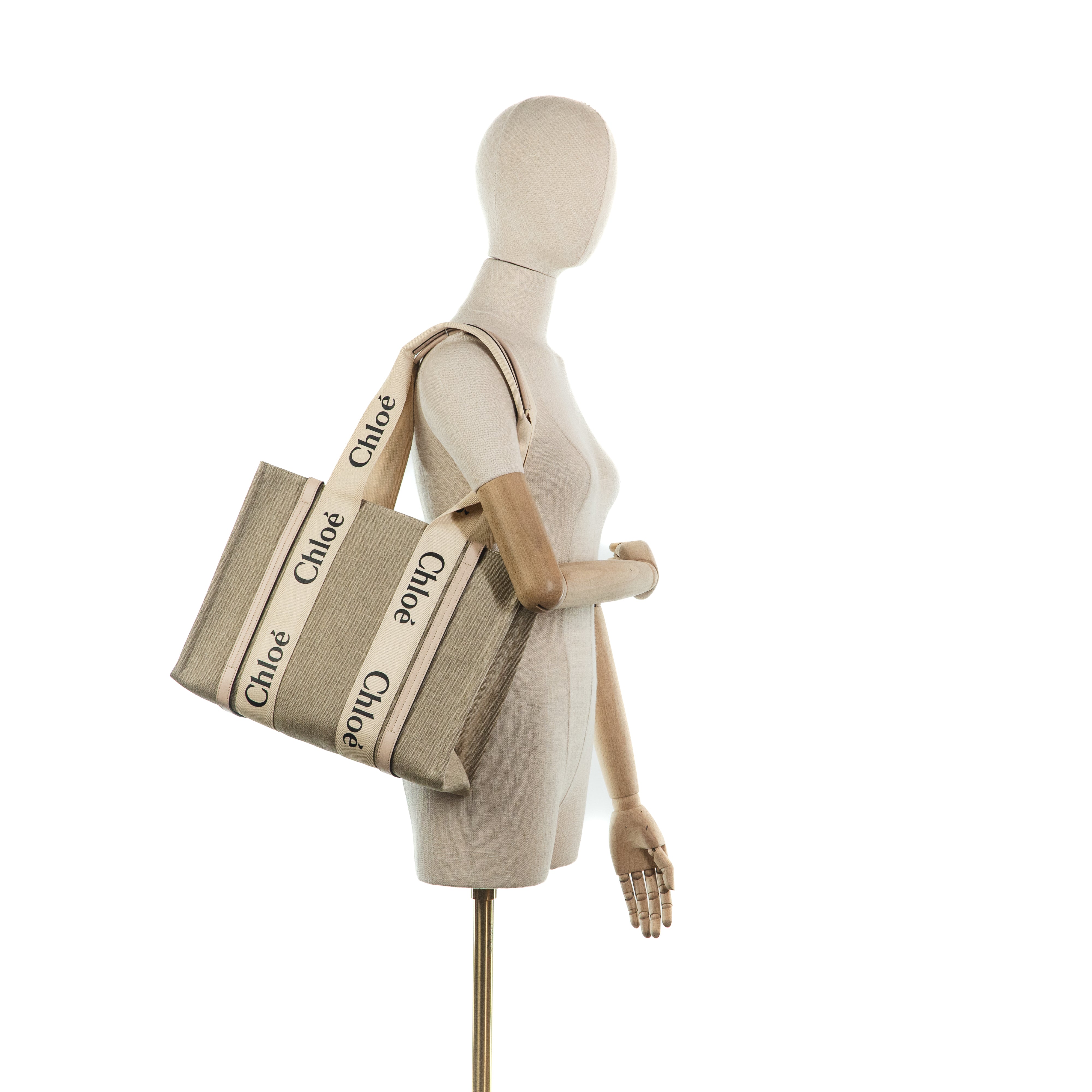 Woody Shopper