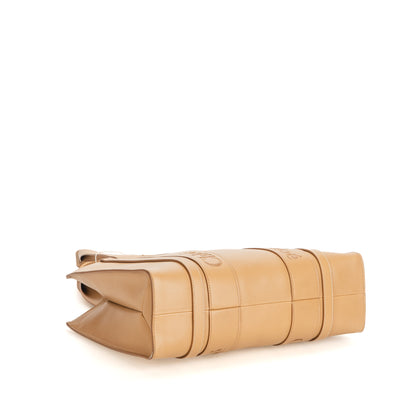 Woody Shopper Medium