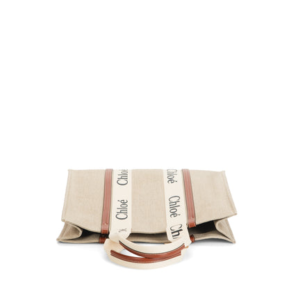 Woody Shopper