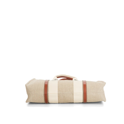 Woody Shopper