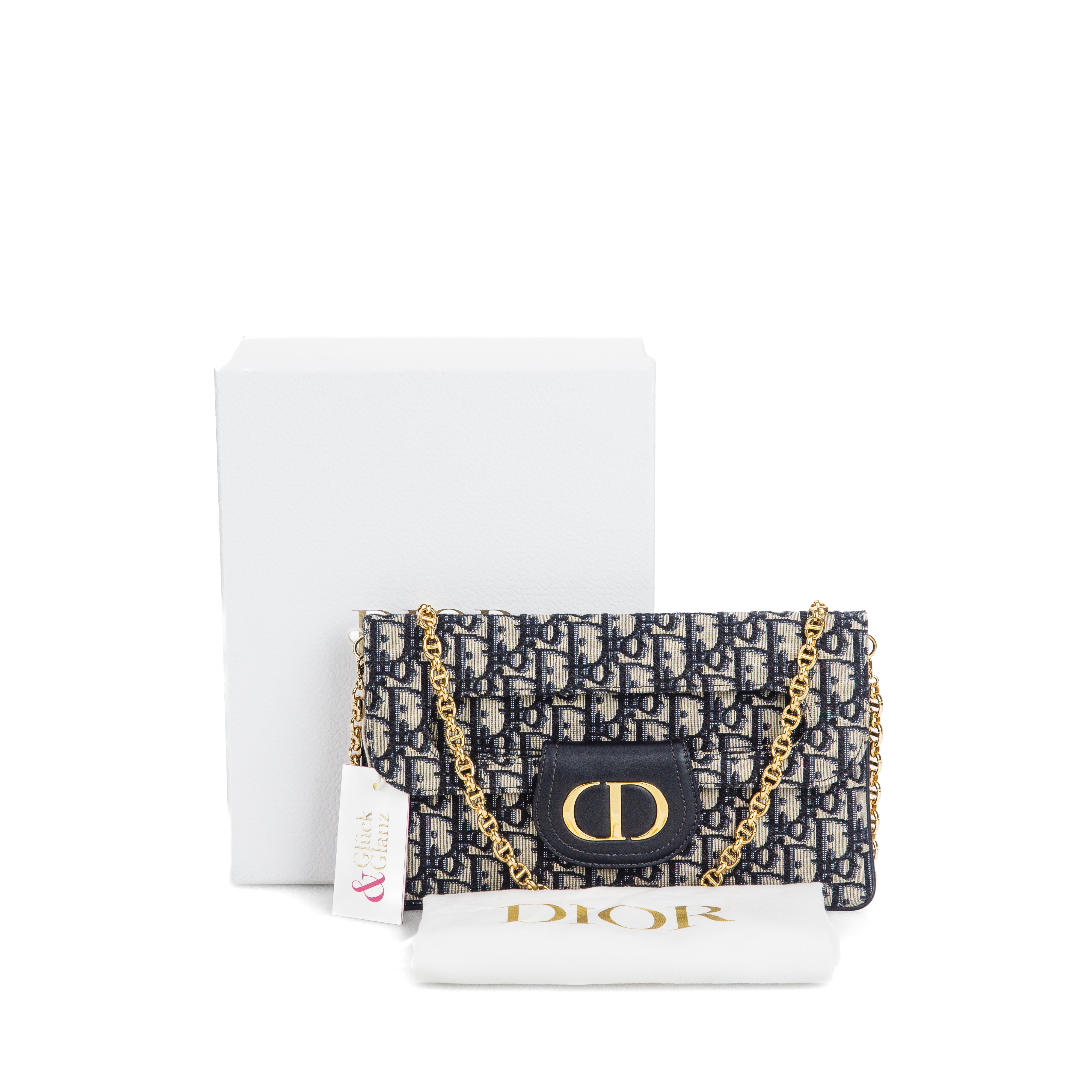 Dior clutch 2019 sale