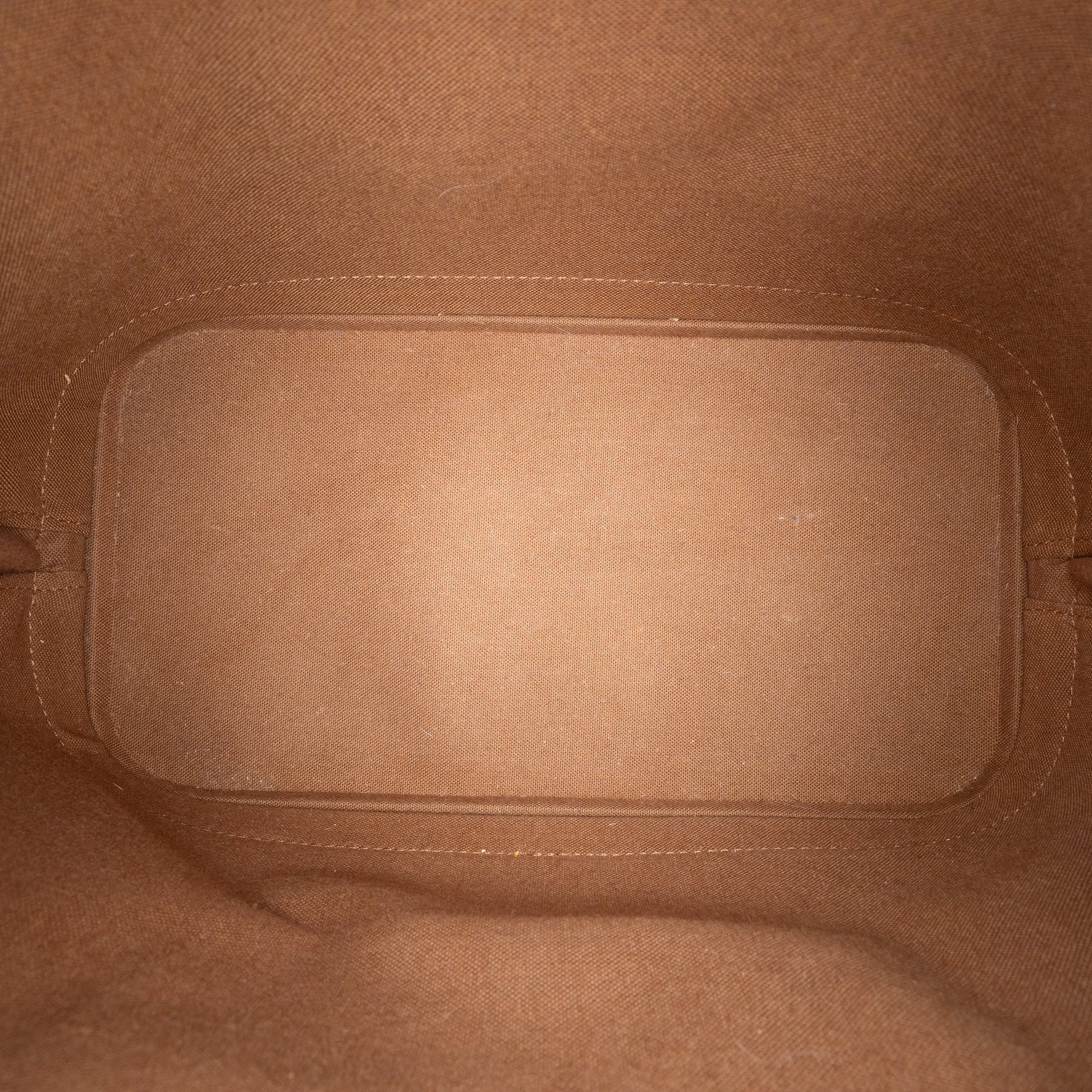 Alma mit Schulterstrap