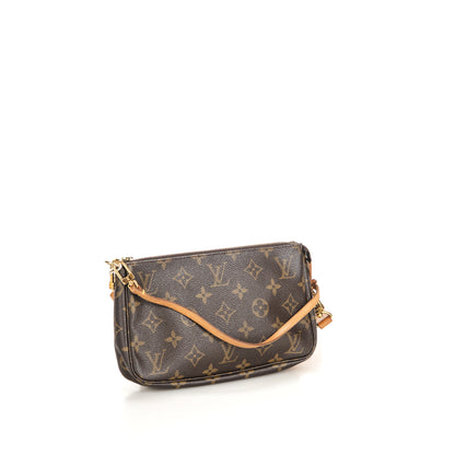 Pochette mit Strap