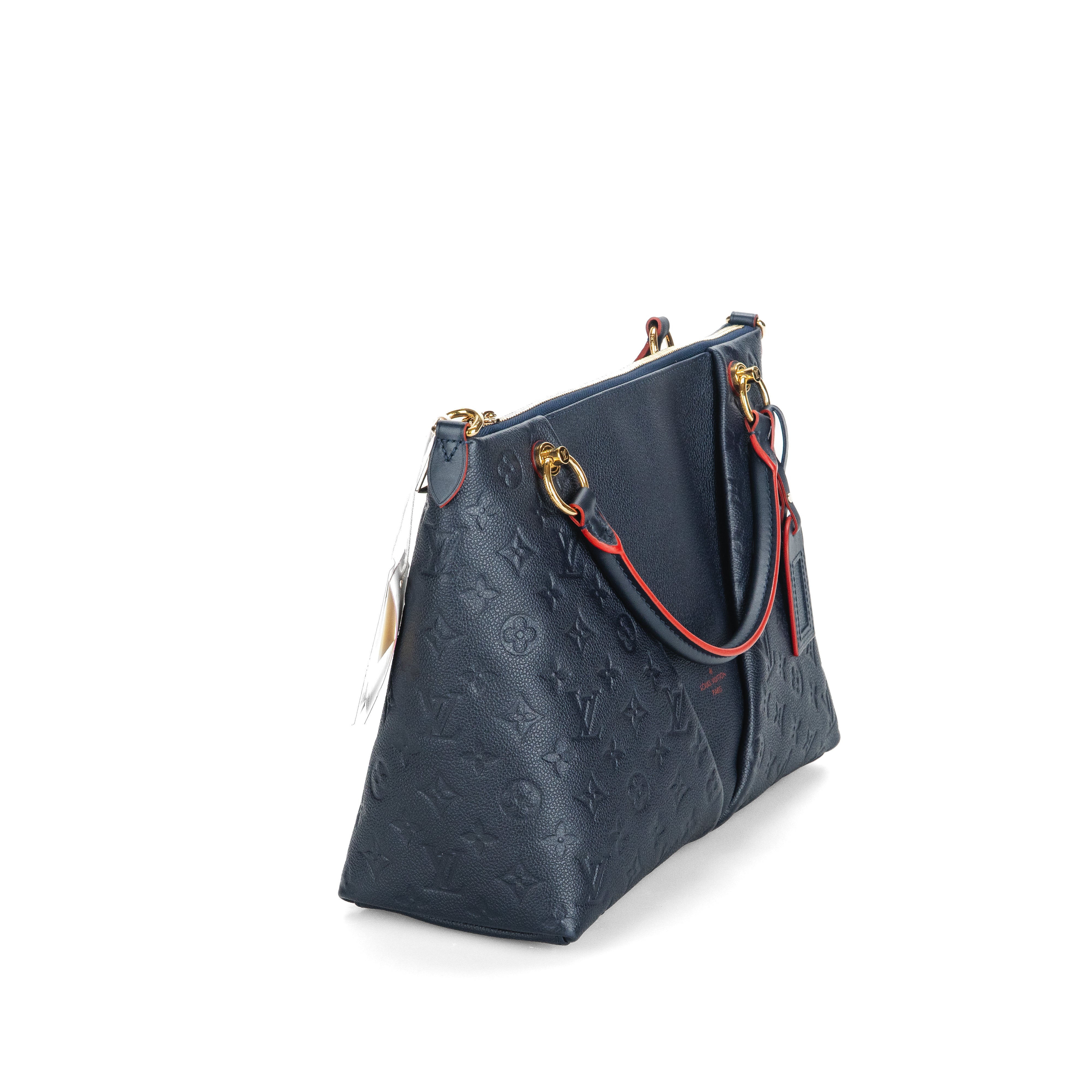 W Tote