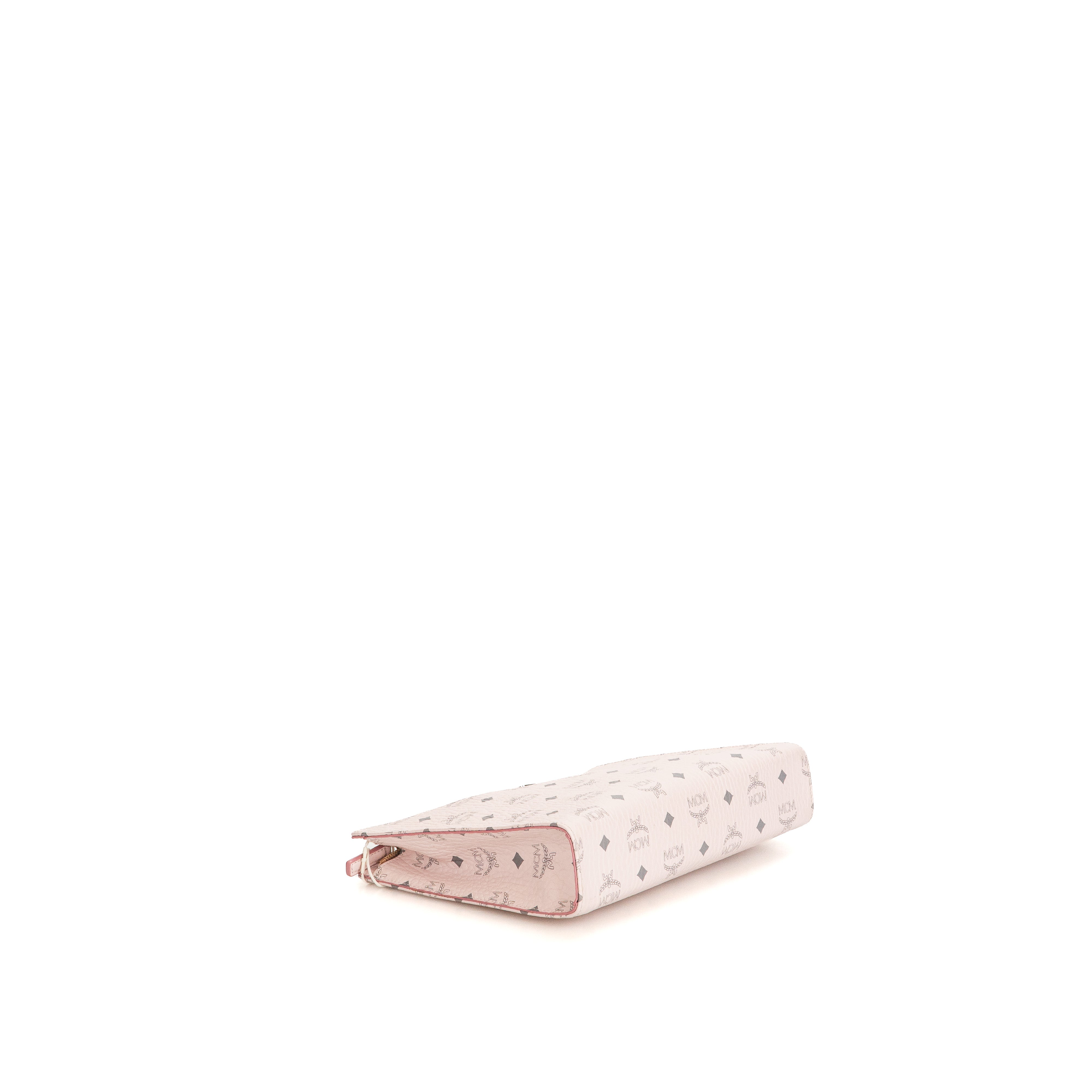 Pouch