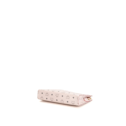 Pouch