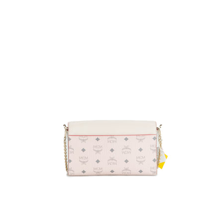 Millie Medium