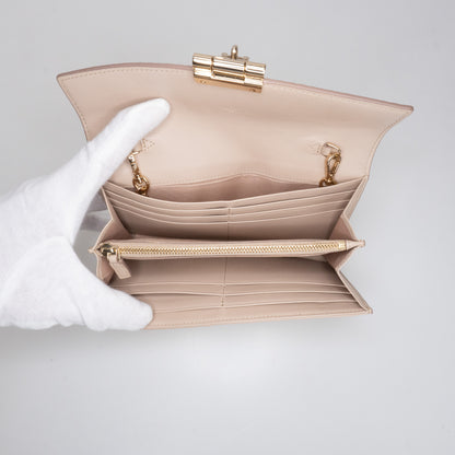 Patricia Crossbody Wallet