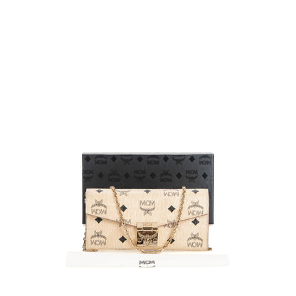 Patricia Crossbody Wallet