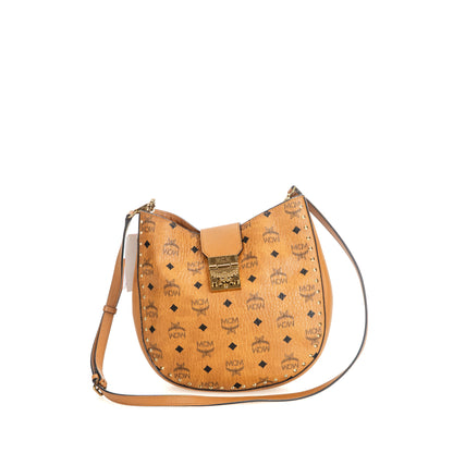 Patricia Hobo