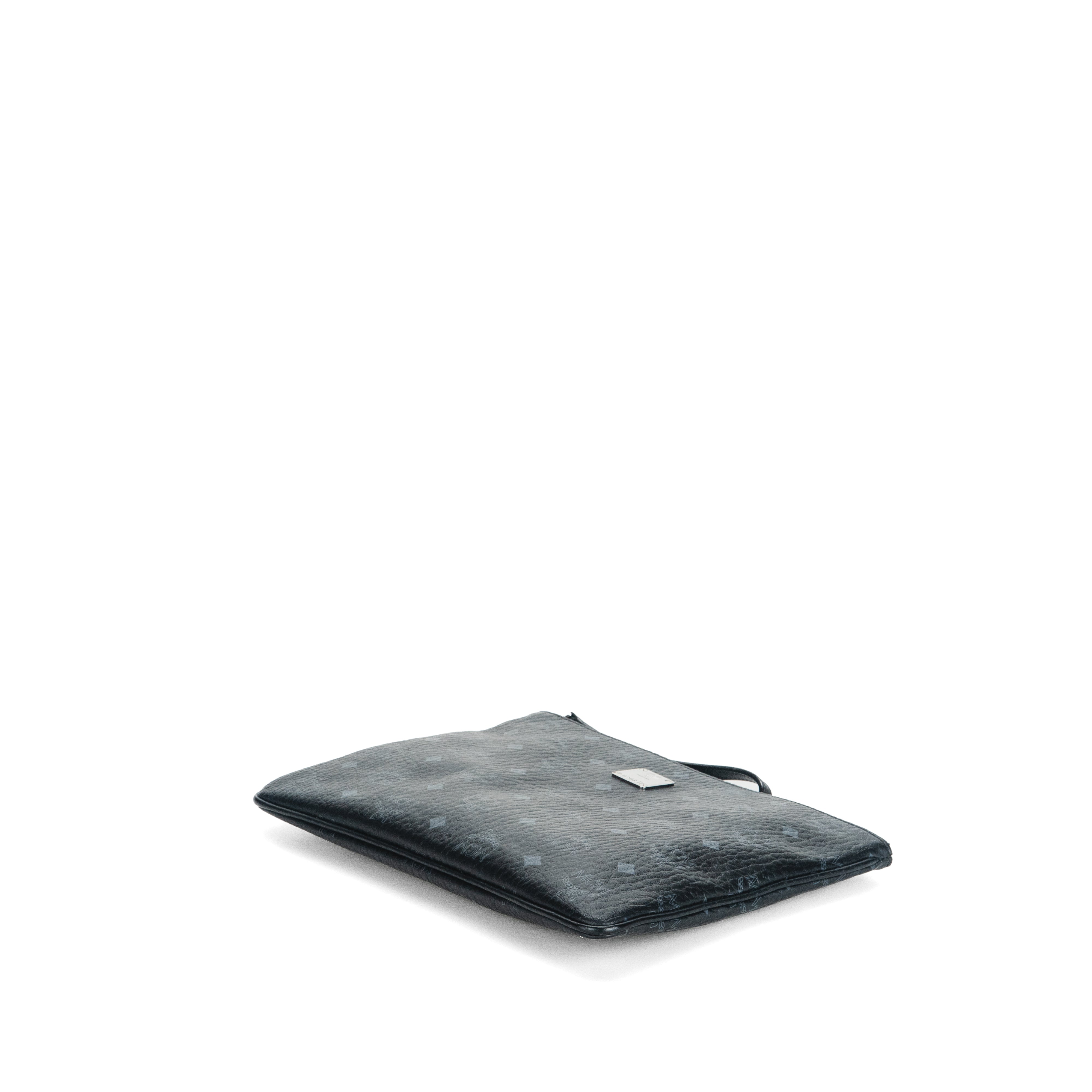 Pouch