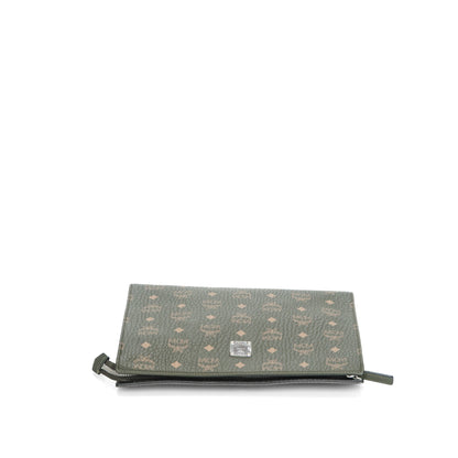 Pouch