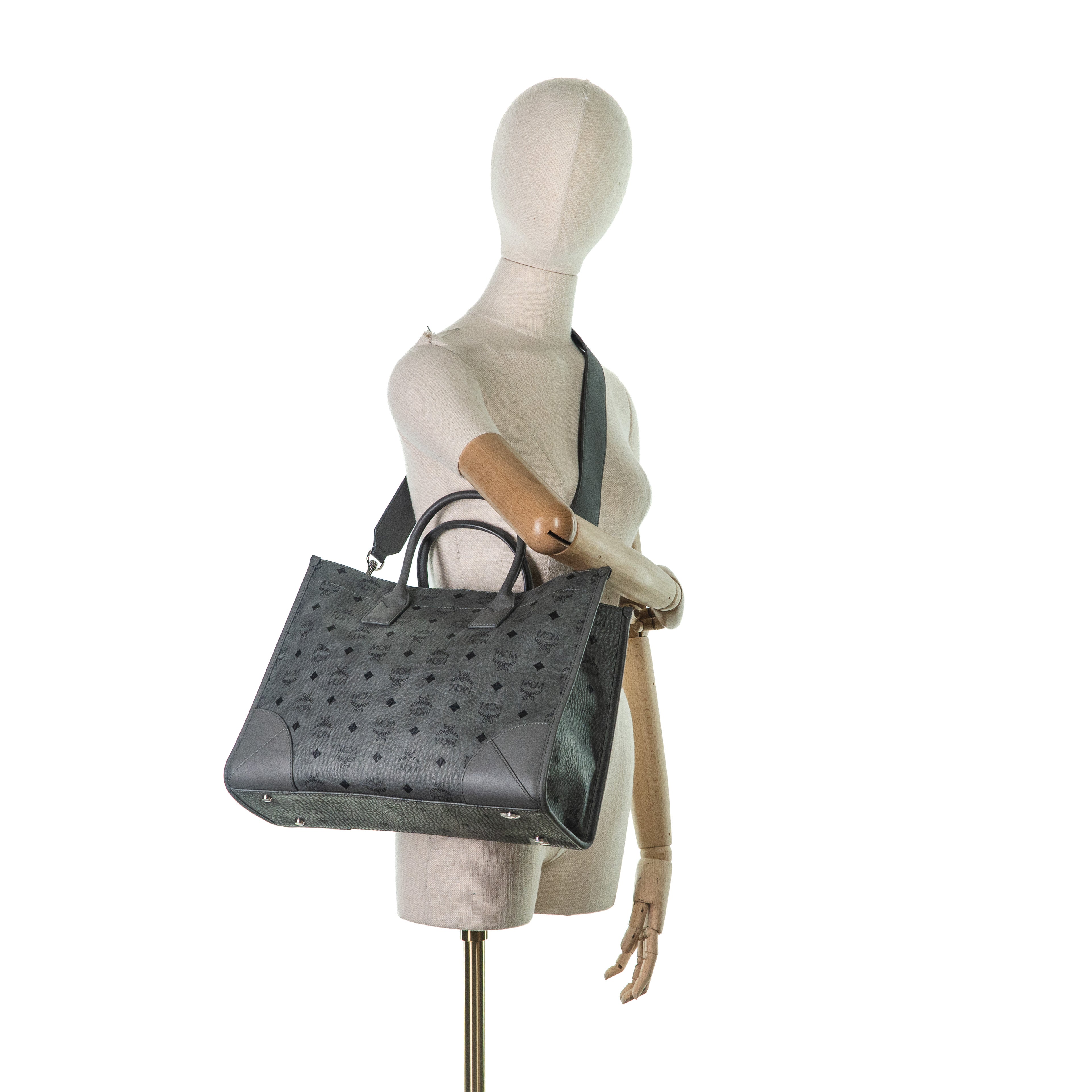 Tote Aren