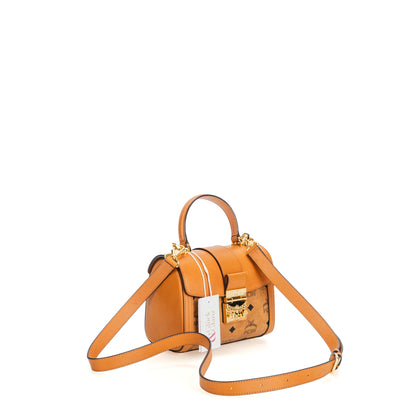 Tracy Top Handle