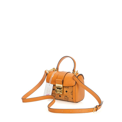 Tracy Top Handle