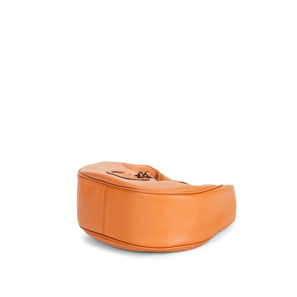 Travia Hobo