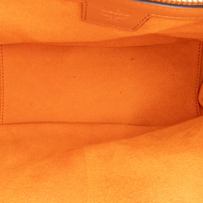 Travia Hobo