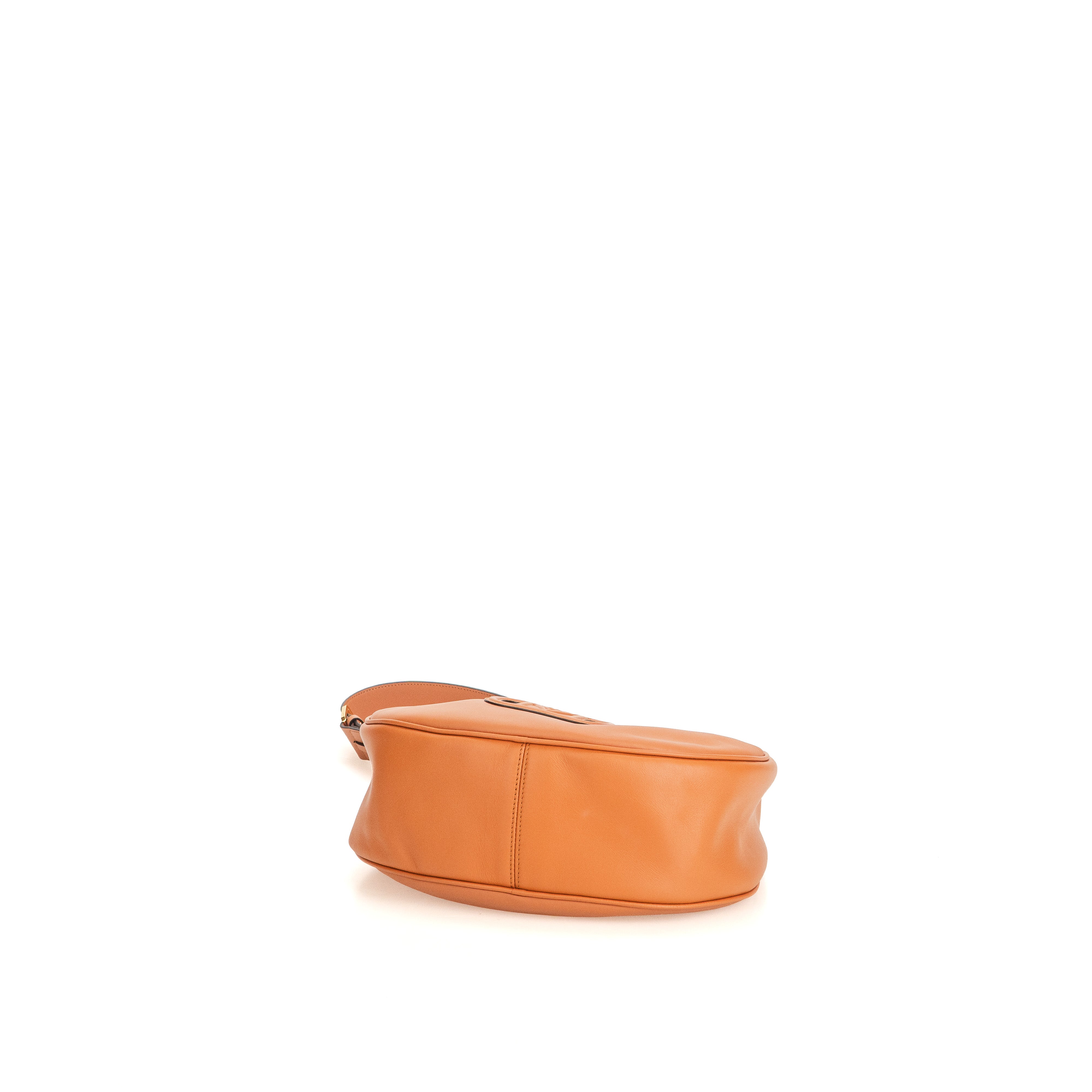 Travia Hobo