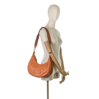 Travia Hobo