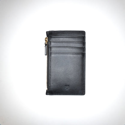 Travia Zip