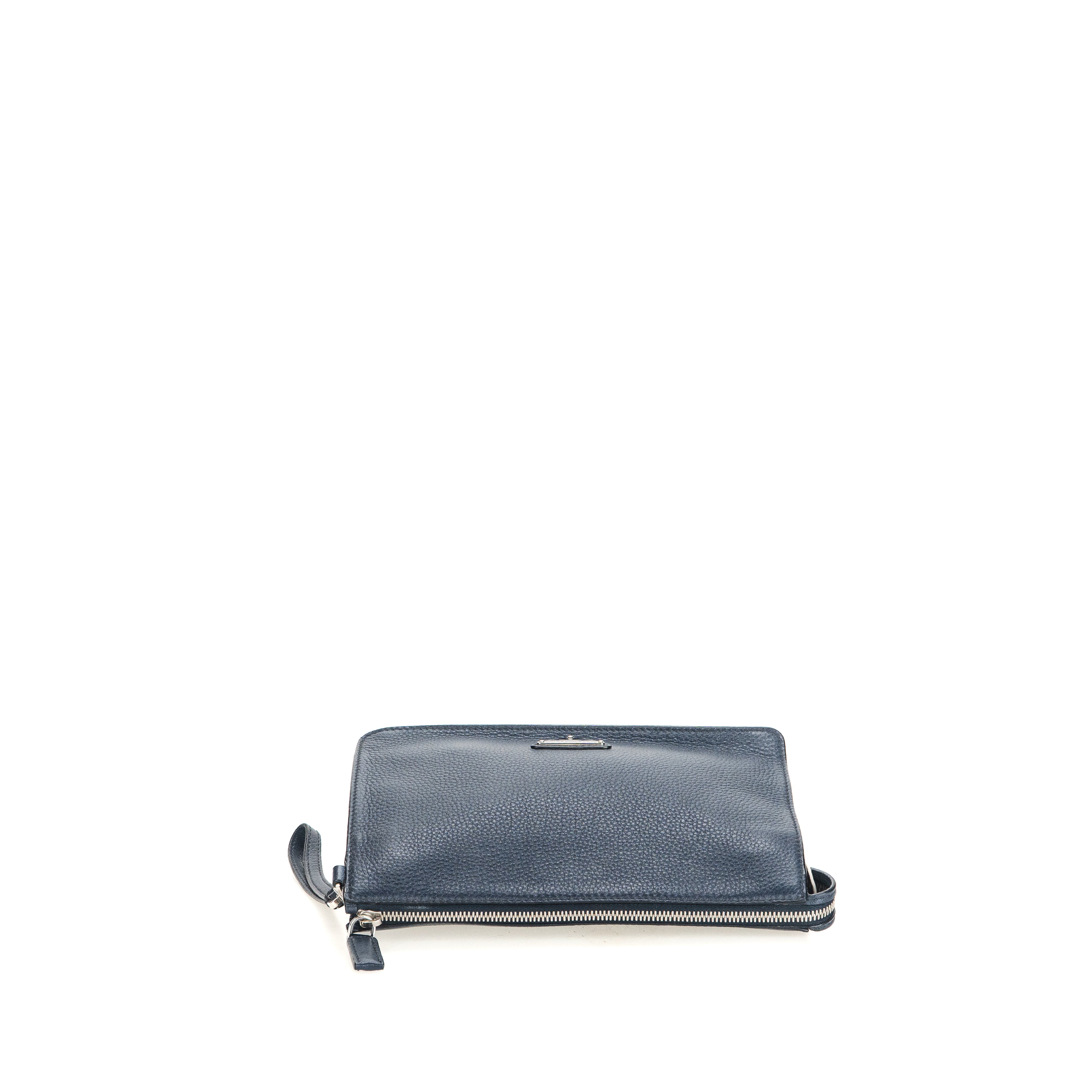Pouch