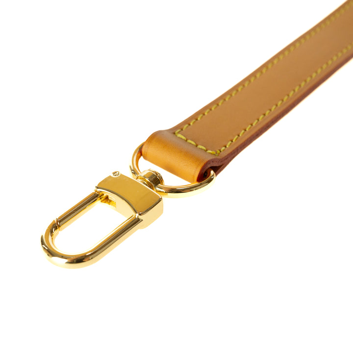 Wide, adjustable shoulder strap